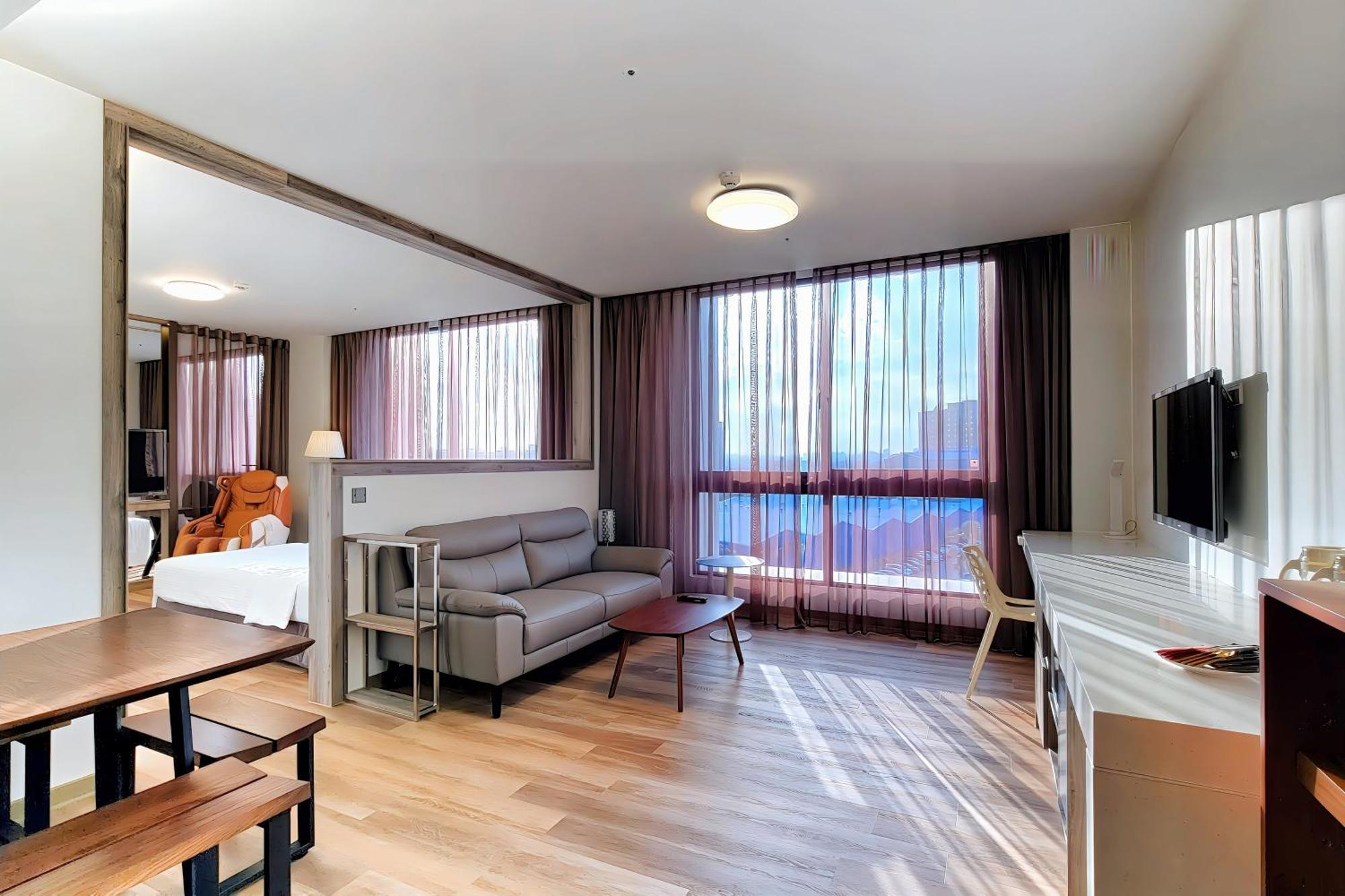 Freedom Design Hotel Luzhu Room photo